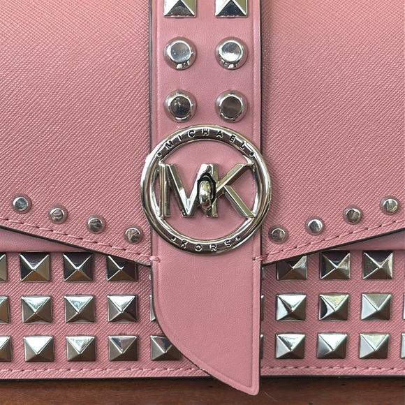 Brand New Michael Kors Pink Leather Greenwich Convertible Studded Shoulder Bag - Picture 4 of 16